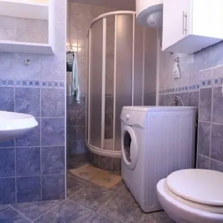 Ana Apartment