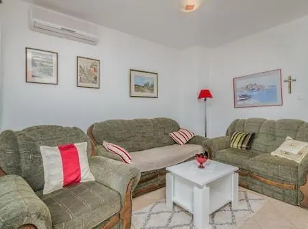Ana Apartmán Čižići